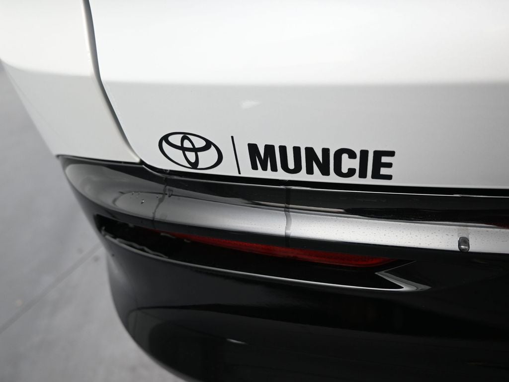 2026 Toyota Toyota Crown Signia XLE