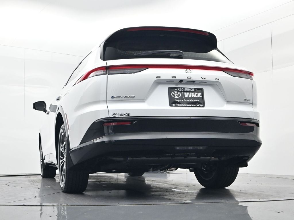 2026 Toyota Toyota Crown Signia XLE