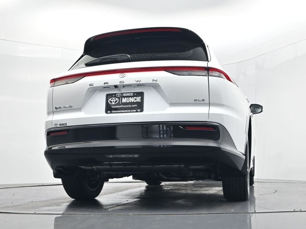 2026 Toyota Toyota Crown Signia XLE