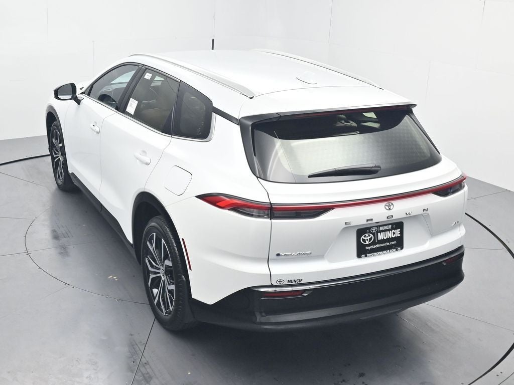 2026 Toyota Toyota Crown Signia XLE