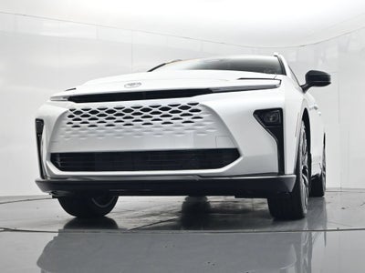 2026 Toyota Toyota Crown Signia Limited