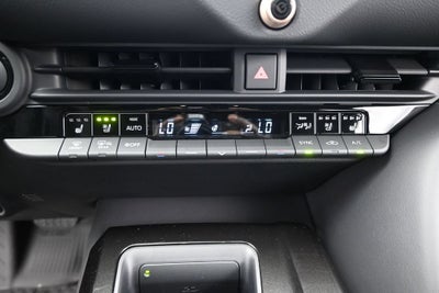 2026 Toyota Toyota Crown Signia Limited