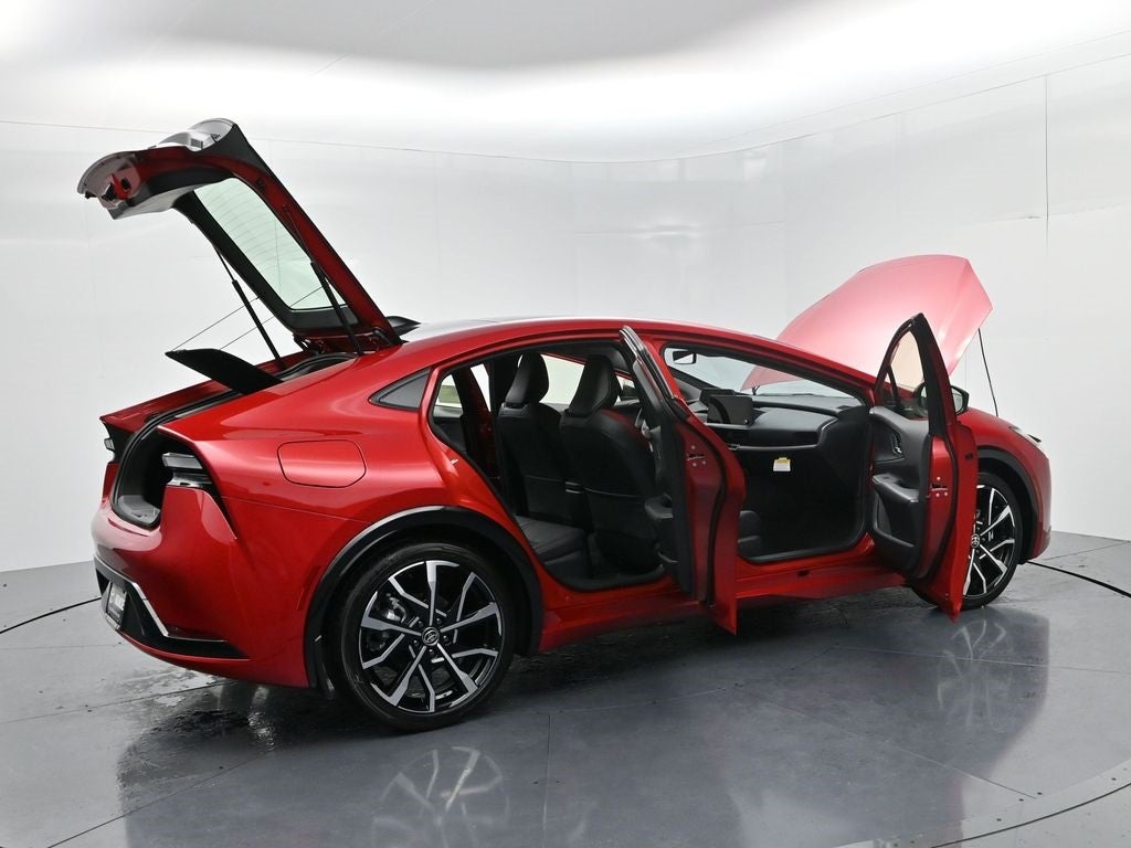 2026 Toyota Prius Plug-in Hybrid XSE