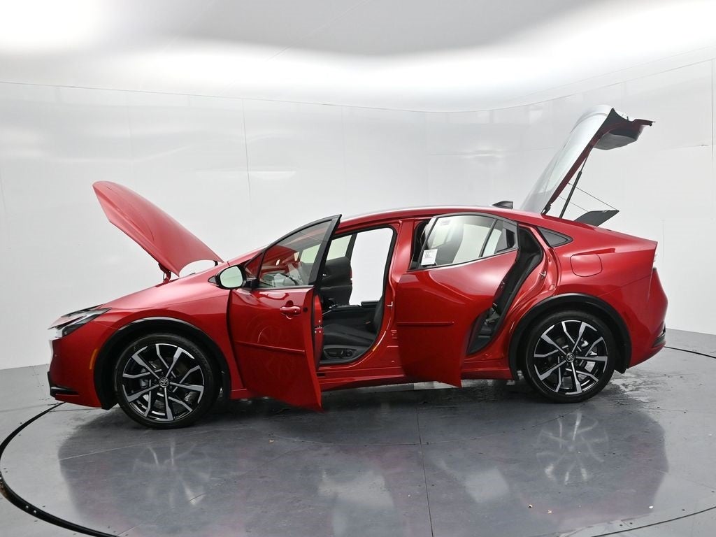 2026 Toyota Prius Plug-in Hybrid XSE