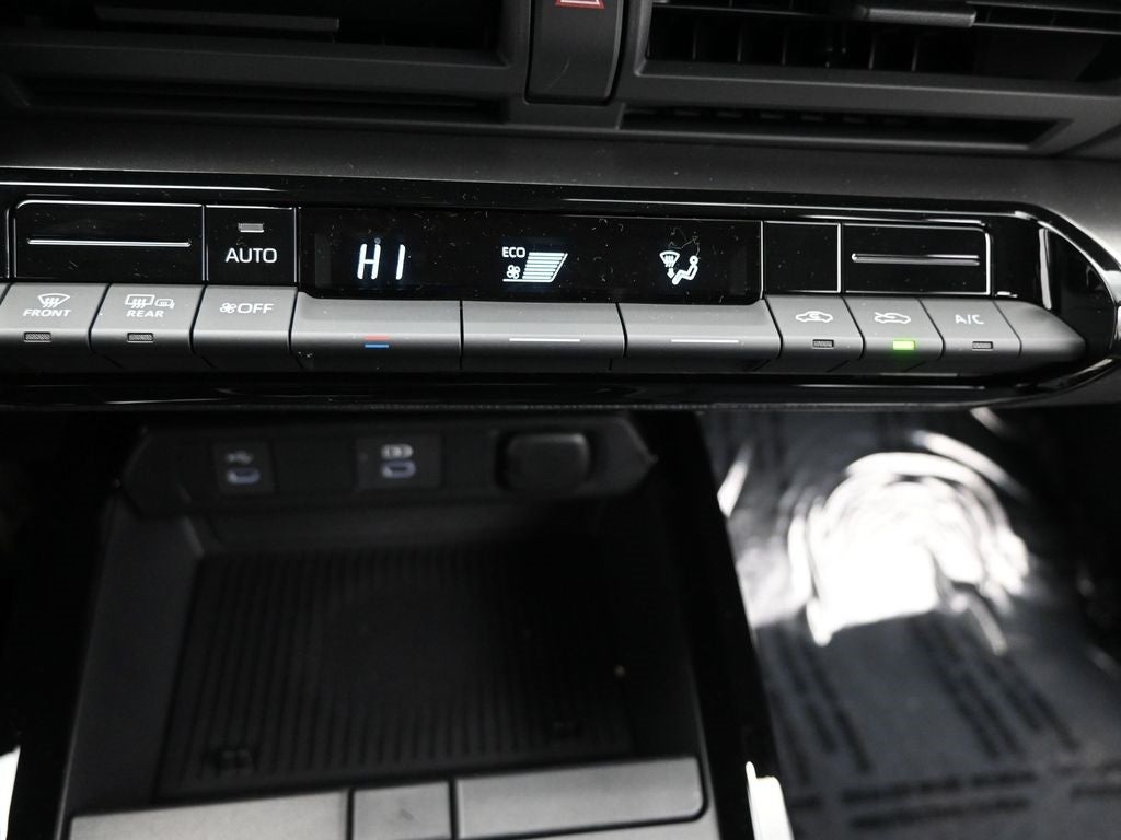 2026 Toyota Prius LE AWD