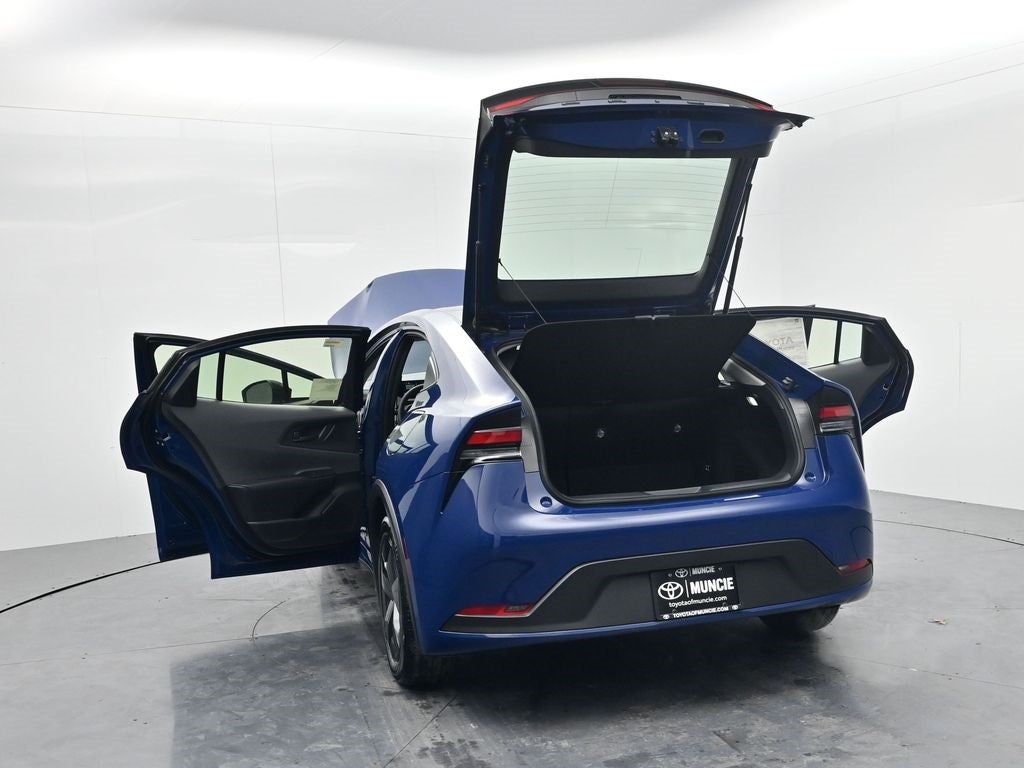 2026 Toyota Prius LE AWD