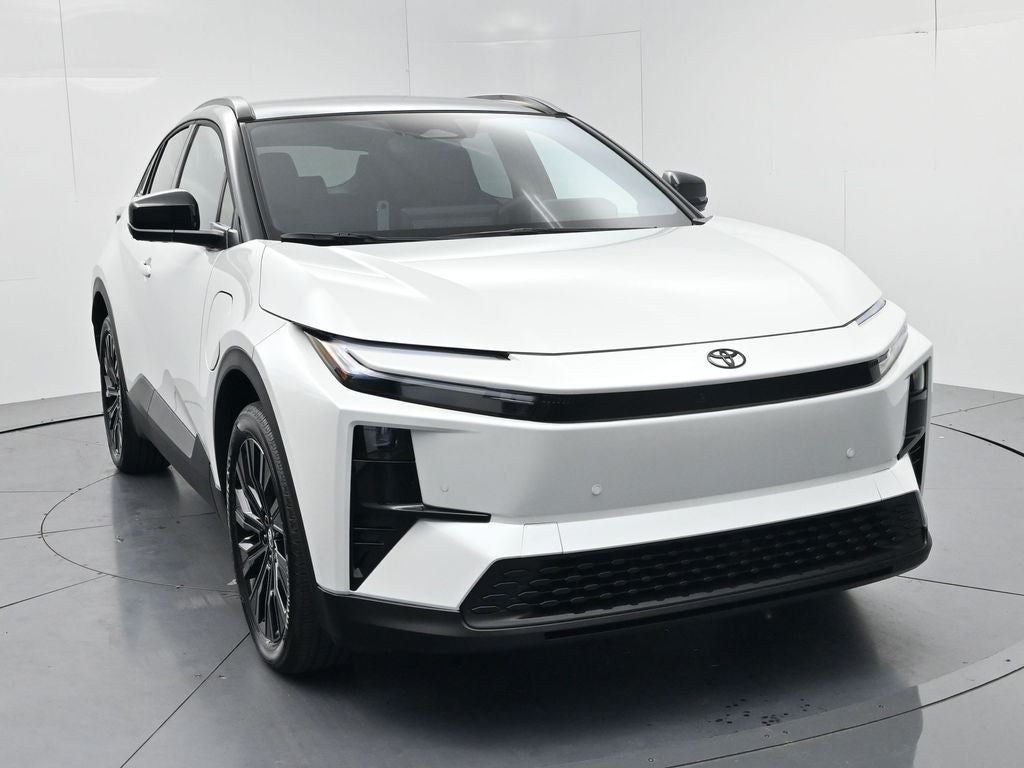 2026 Toyota C-HR XSE