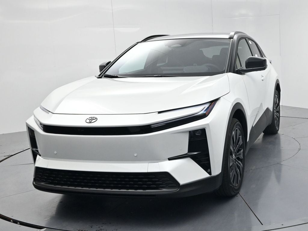 2026 Toyota C-HR XSE
