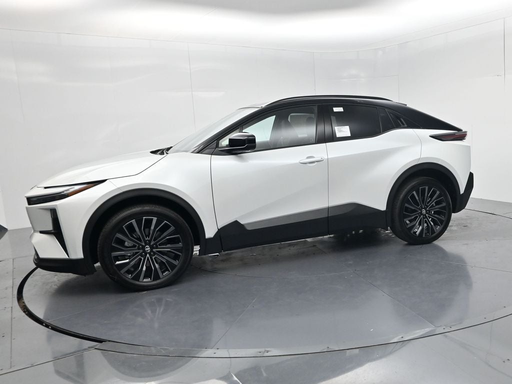 2026 Toyota C-HR XSE