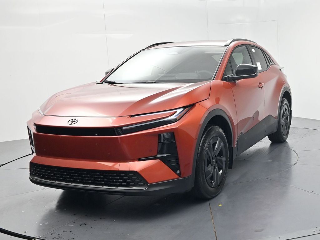 2026 Toyota C-HR SE