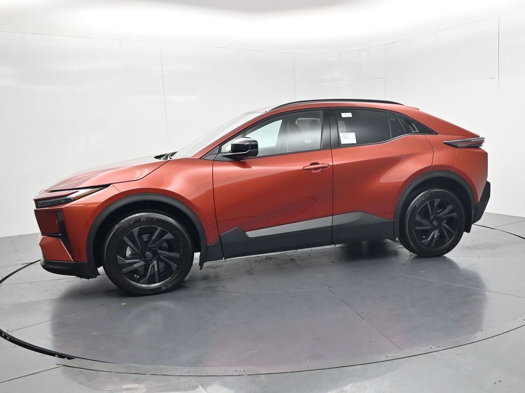 2026 Toyota C-HR SE