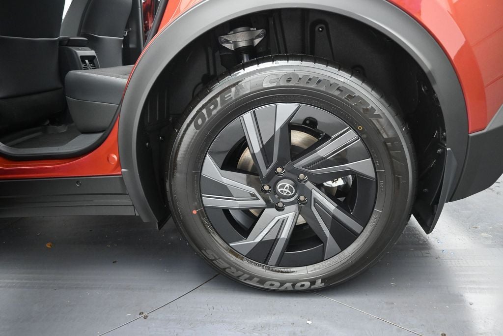 2026 Toyota C-HR SE