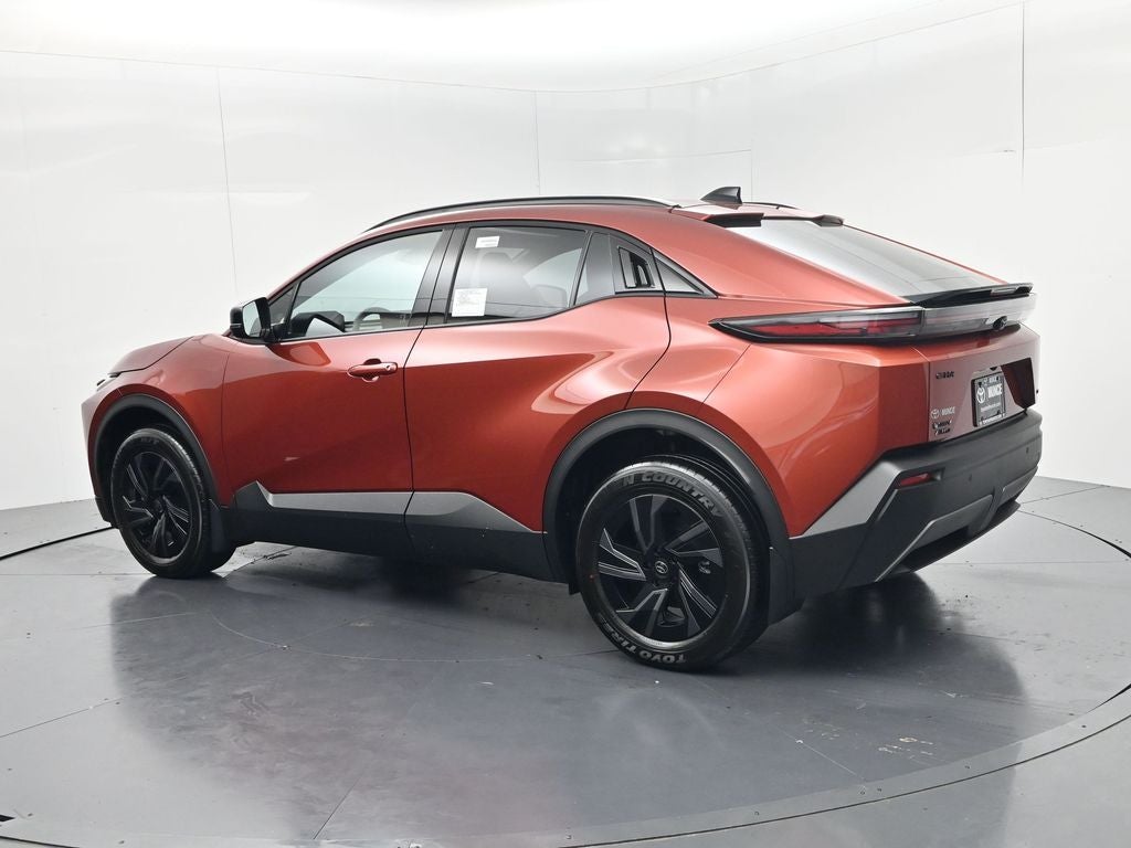 2026 Toyota C-HR SE