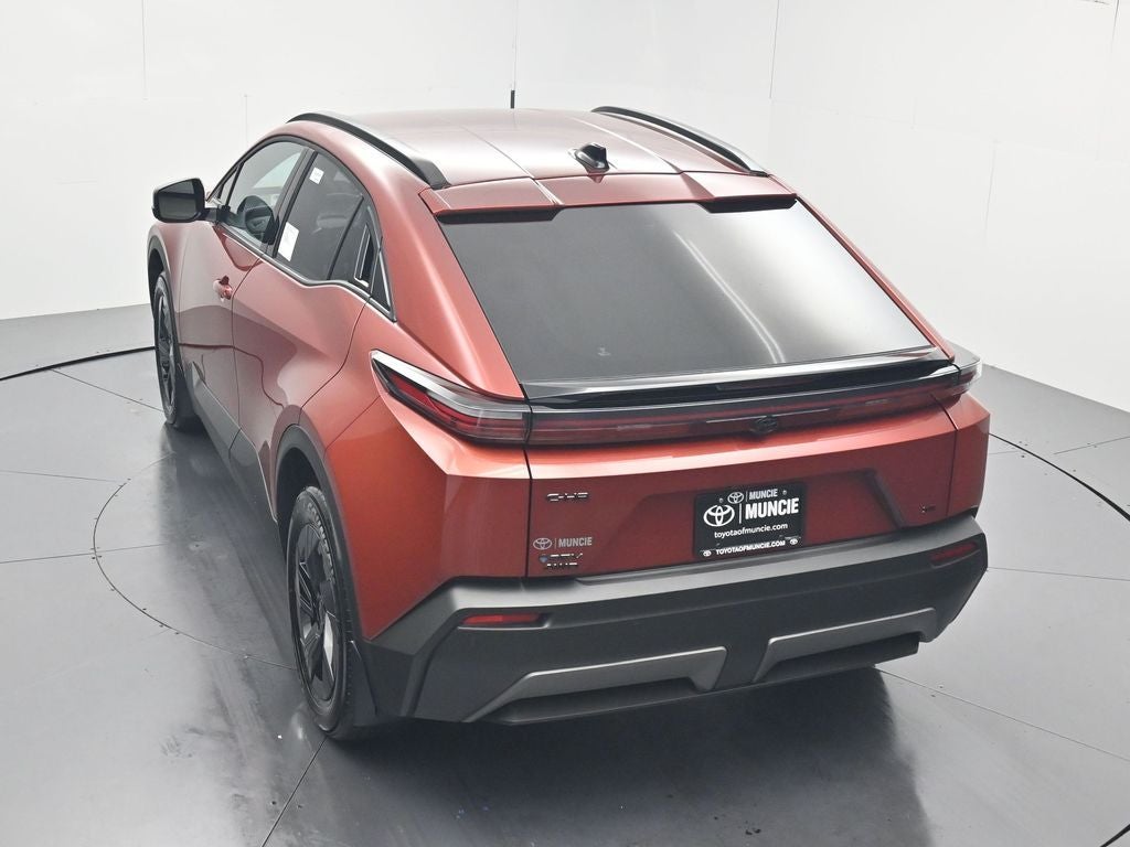 2026 Toyota C-HR SE