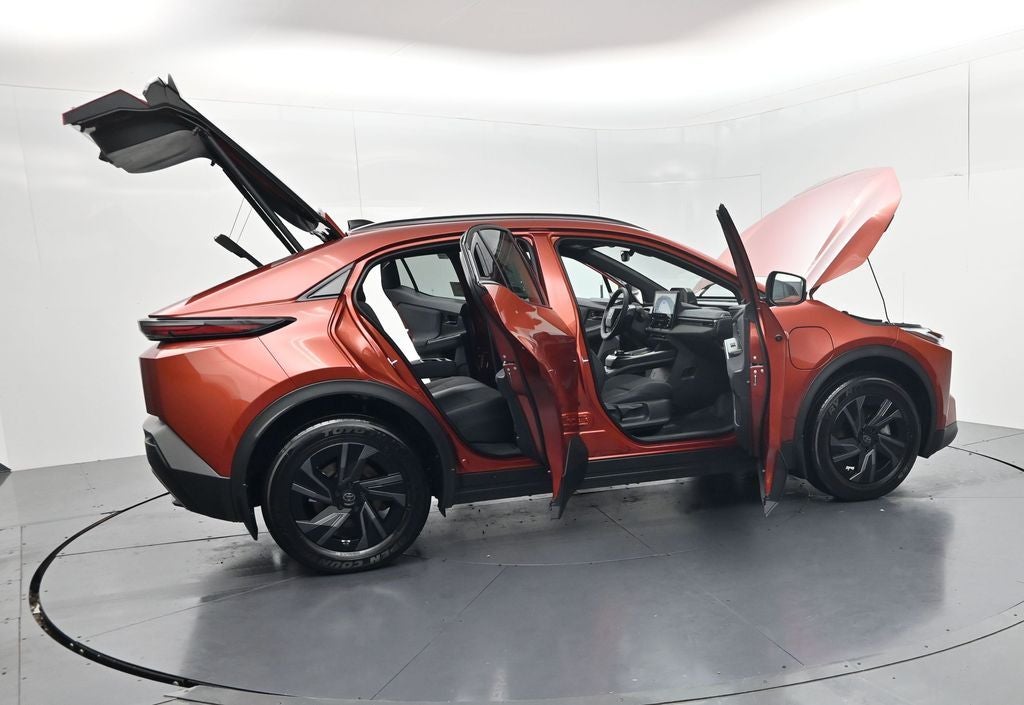 2026 Toyota C-HR SE