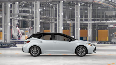 2027 Toyota Corolla Hatchback SE