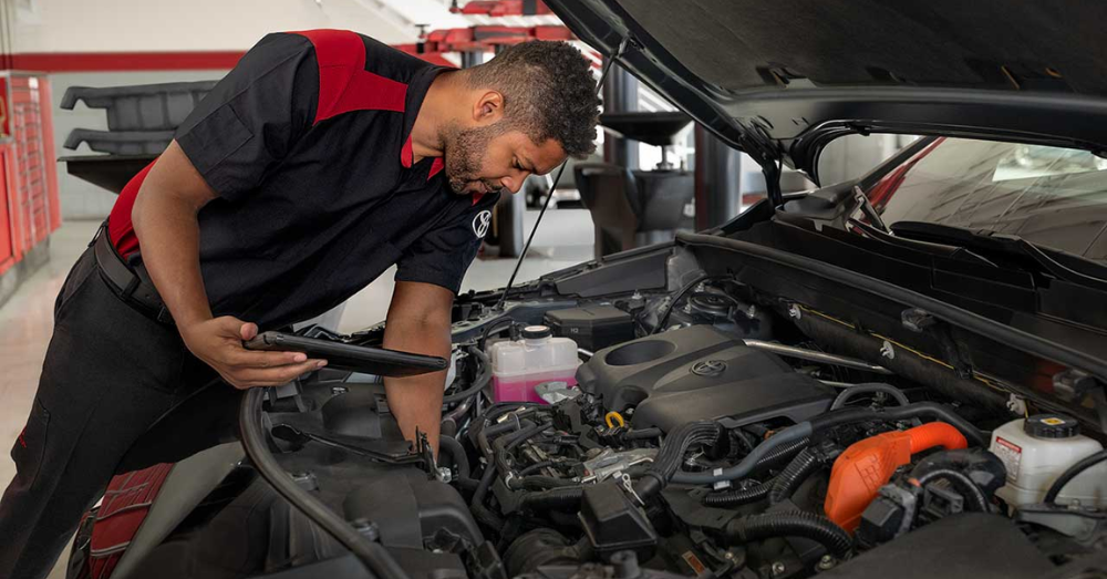 Car Dealers in New Castle, Indiana - Toyota Service