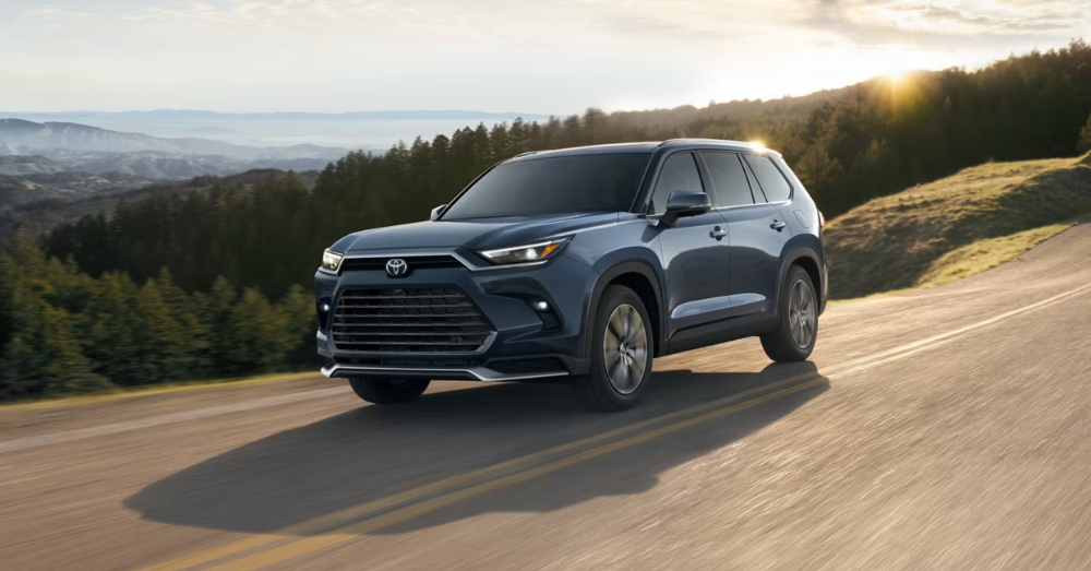 Toyota Hybrids Muncie, Indiana - Grand Highlander Hybrid