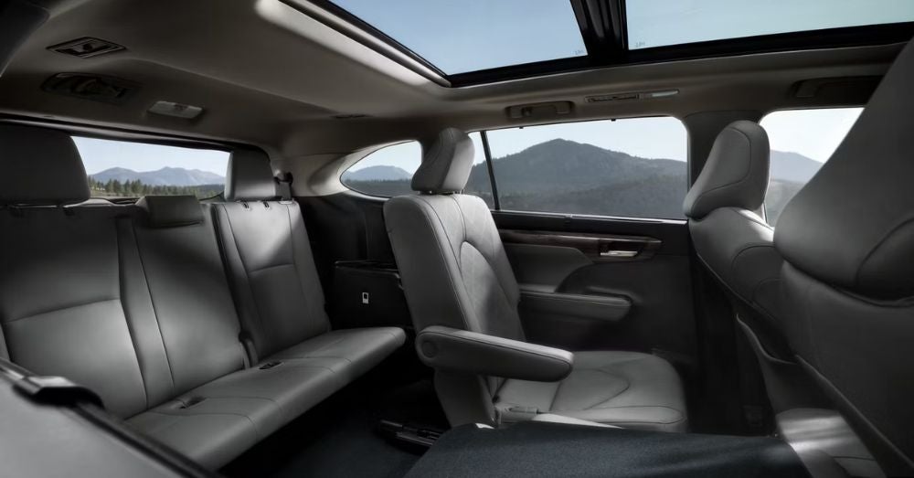 Used Toyota Highlander Muncie, IN - Interior